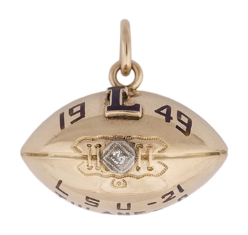 1949 LSU Tigers "Battle For The Rag" Charm